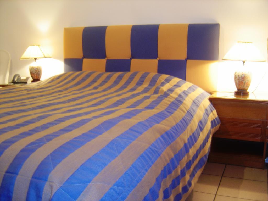 Kalimera Hotel Poros Town Exteriér fotografie